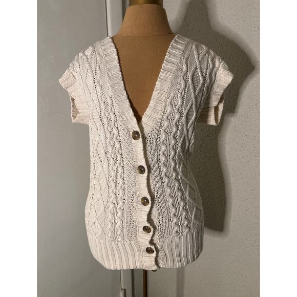 Aerie Cable Knit Cream Sweater Vest  XS GrandmaCore Cozy Comfy Winter Cabincore - Picture 1 of 11